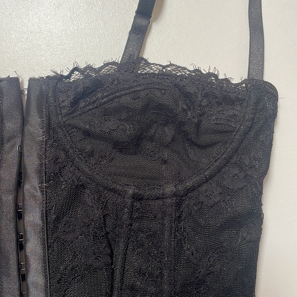 lace corset